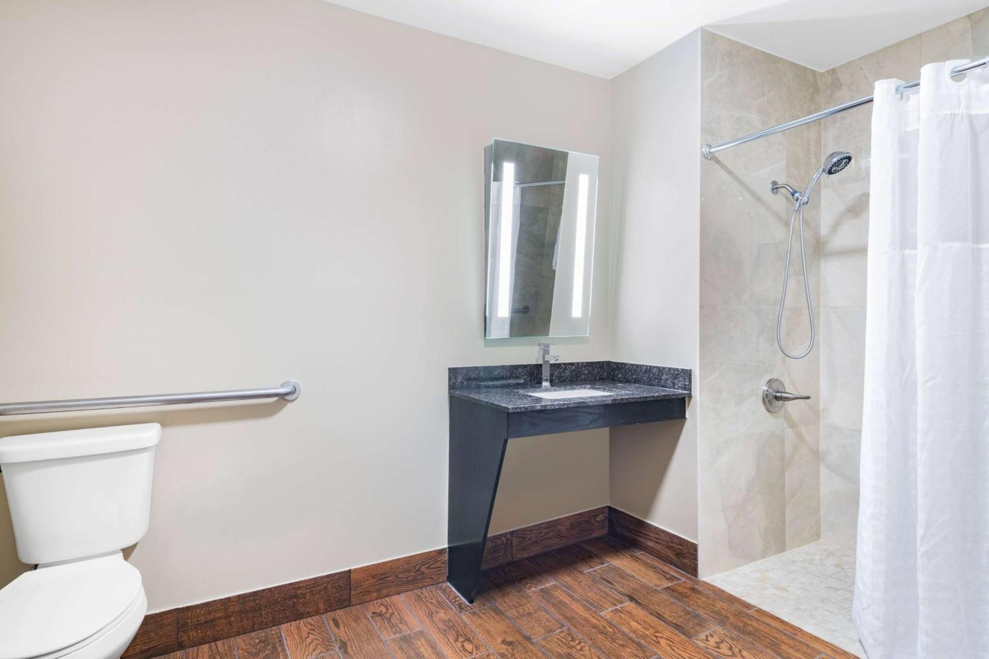 Baymont By Wyndham Commerce Ga Near Tanger Outlets Mall Εξωτερικό φωτογραφία