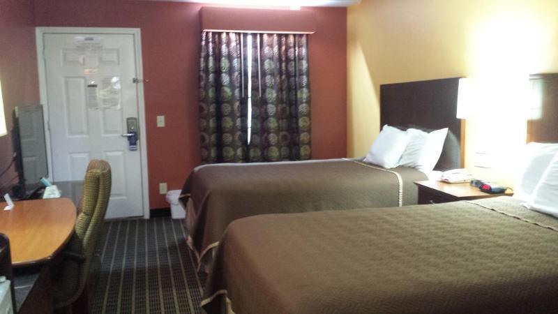 Baymont By Wyndham Commerce Ga Near Tanger Outlets Mall Εξωτερικό φωτογραφία